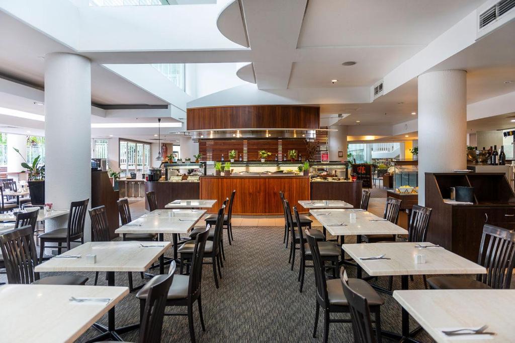Rydges Esplanade Resort Cairns Exterior foto